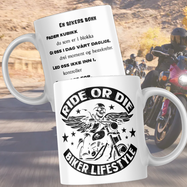 bilde av 2 kopper med bilde av på høyreside av koppen av "ride ord die" med bilde av djevelen med winger som kjører motorsykkel, med koppen en bikers drøm som vider motsatt side av koppen