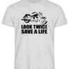hvit tskjorte med sort silouette av en motorsykkel, og teksten under Look Twice - Save a life